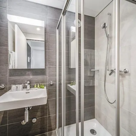 4 People City center Modern Boutique room *